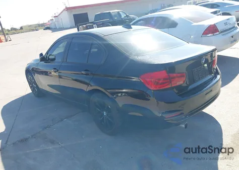 2017 BMW 320I z USA, uszkodzony, nr VIN WBA8E1G59HNU14126